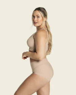 Soutien-gorge En Dentelle à Armatures : Soutien-gorge à Couverture Intégrale 35 Soutien-gorge En Dentelle à Armatures : Soutien-gorge à Couverture Intégrale -LEONISA Soldes 011995 802 1200x1500 2023 4