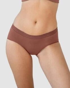 Culotte Hipster Invisible Avec Une Bonne Couverture -LEONISA Soldes 012686 922 1200X1500 2