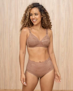 Culotte Classique En Techno-lace -LEONISA Soldes 012897 A23 1200X1500 ok 4