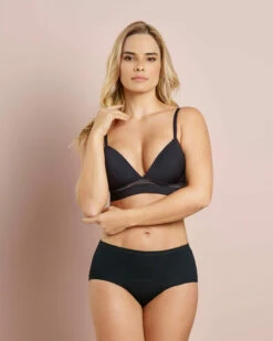 Culotte Classique à Soufflet Arrière Pour Règles Et Incontinence Tenue 24 Heures 23 Culotte Classique à Soufflet Arrière Pour Règles Et Incontinence Tenue 24 Heures -LEONISA Soldes 012978N 700 1200X1500 4