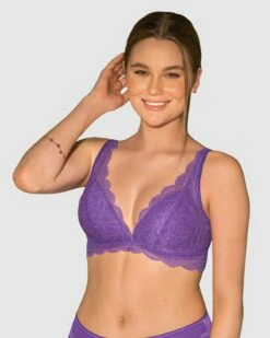 Bralette Avec Bonnets En Mousse Recouverts De Dentelle