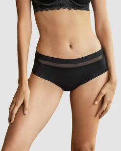 Culotte Avec Rayures Transparentes Décoratives 22 Culotte Avec Rayures Transparentes Décoratives -LEONISA Soldes 092022 700 1200X1500 2